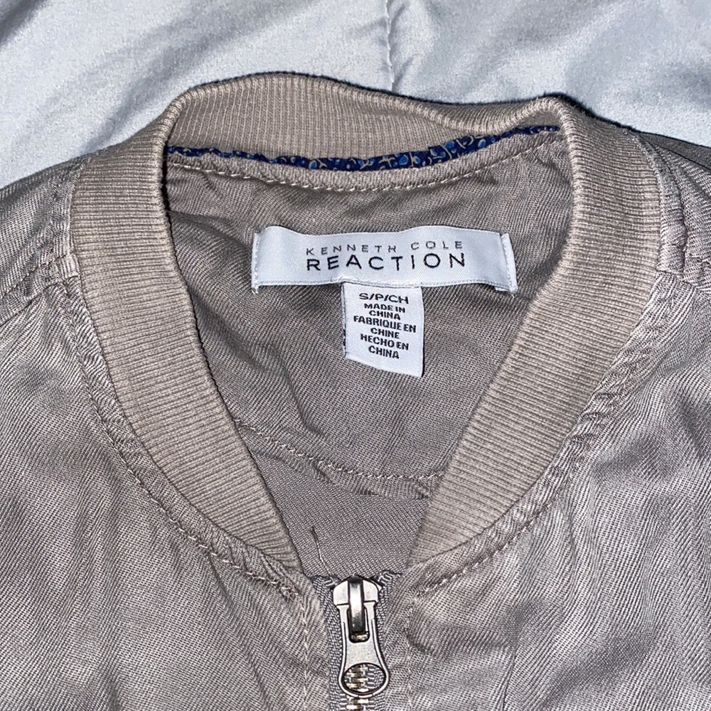 Bomber jacket - Picture 3 of 4